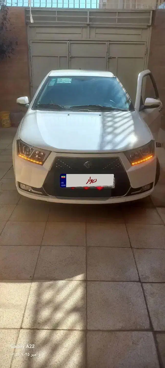 دنا پلاس ۵دنده ۴۰۳|خودرو سواری و وانت|شاهین‌شهر, عطار|دیوار