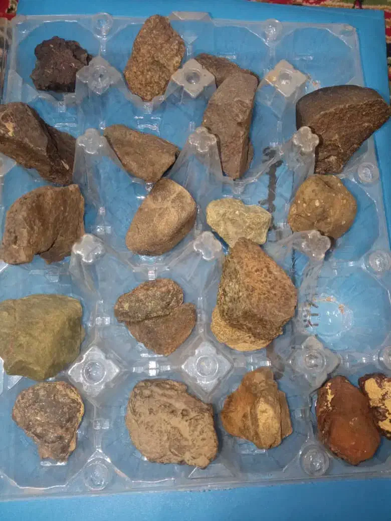 اشیاعتیقه وکلکسیونی|کلکسیون اشیاء عتیقه|قم, نخودی|دیوار