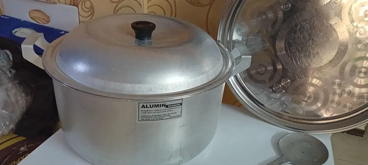 قابلمه بزرگ روحی نو و شیک و تمیز حتی برای جهیزیه|ظروف پخت‌وپز|مشهد, الهیه|دیوار