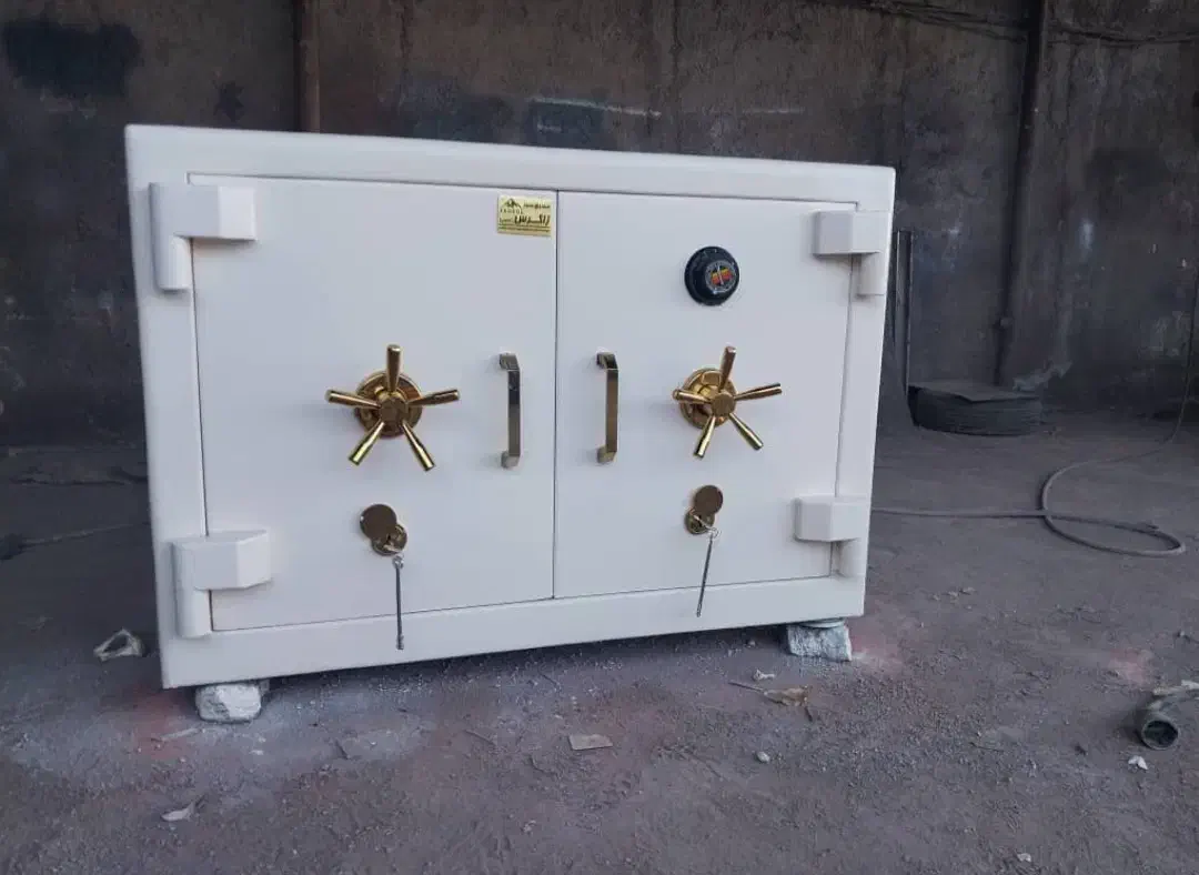 گاوصندوق زیرویترینی ضدسرقت و نسوز ابعاد 120*80*60|ابزارآلات|تهران, جمهوری|دیوار