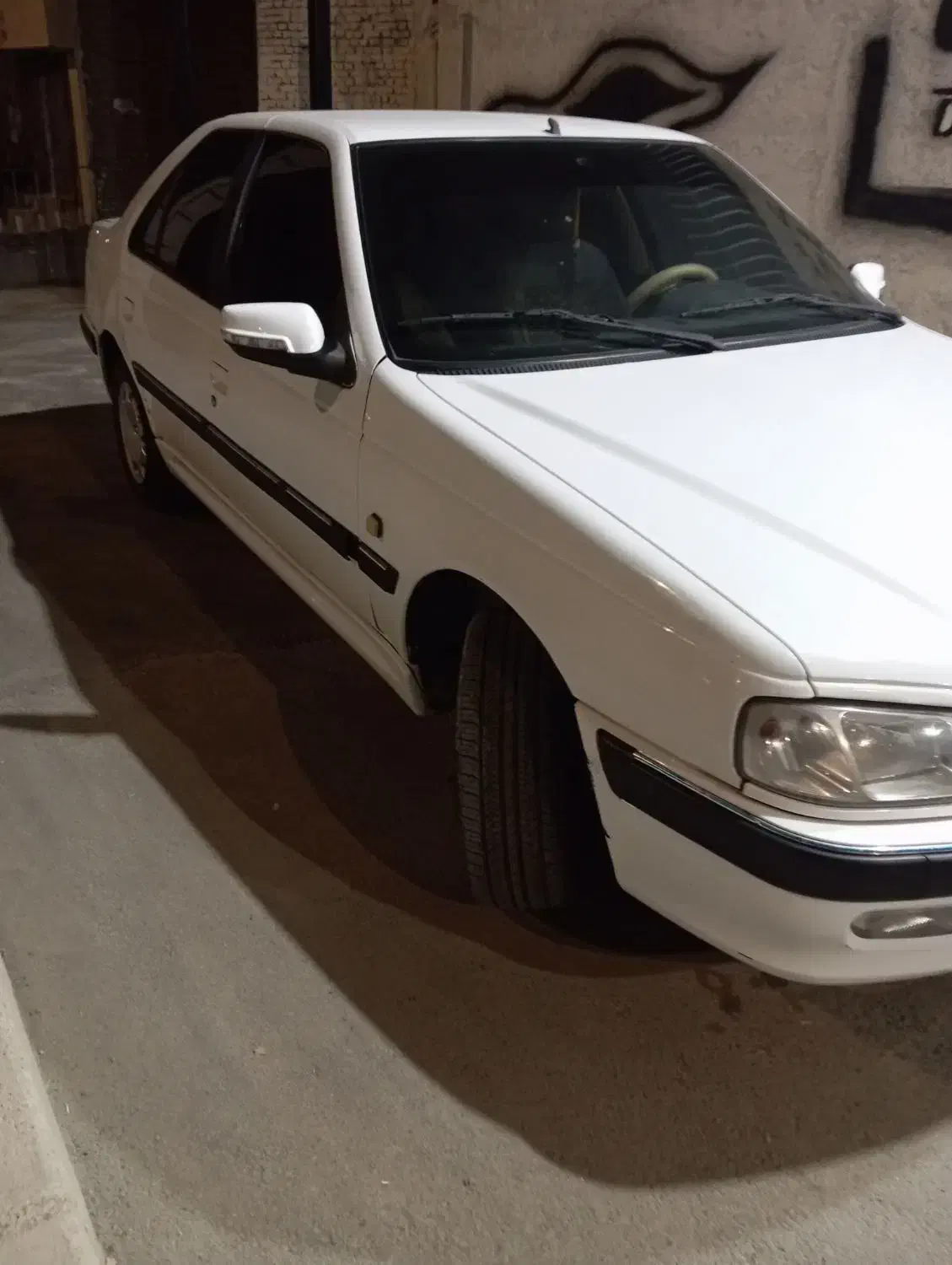 پژو پارس سال مدل 98 نقد و اقساط|خودرو سواری و وانت|اصفهان, لاله|دیوار