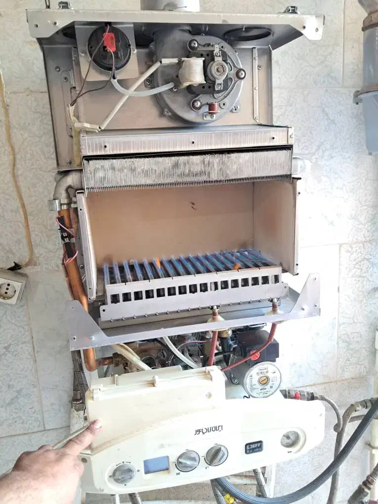 پکیج ایران رادیاتور در حد آک ۳۶۰۰۰هزار آماده نصب|آبگرمکن، پکیج، شوفاژ|سنندج, |دیوار