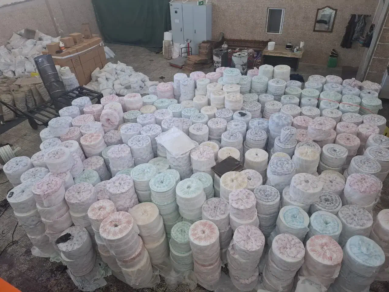 طاقه سفره یکبار مصرف|ظروف نگهدارنده، پلاستیکی، یک‌بارمصرف|نجف‌آباد, هفده شهریور|دیوار