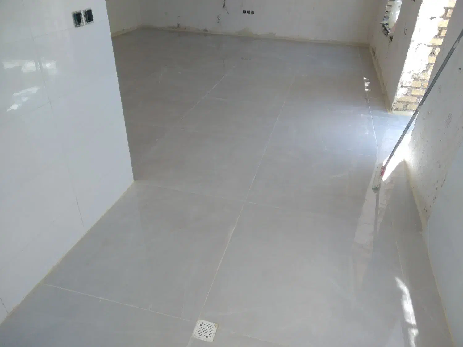 کاشی کاری|خدمات پیشه و مهارت|همدان, |دیوار