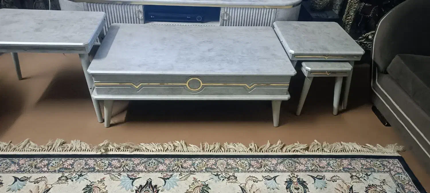 گل میز|مبلمان خانگی و میز عسلی|شیراز, فرهنگیان|دیوار