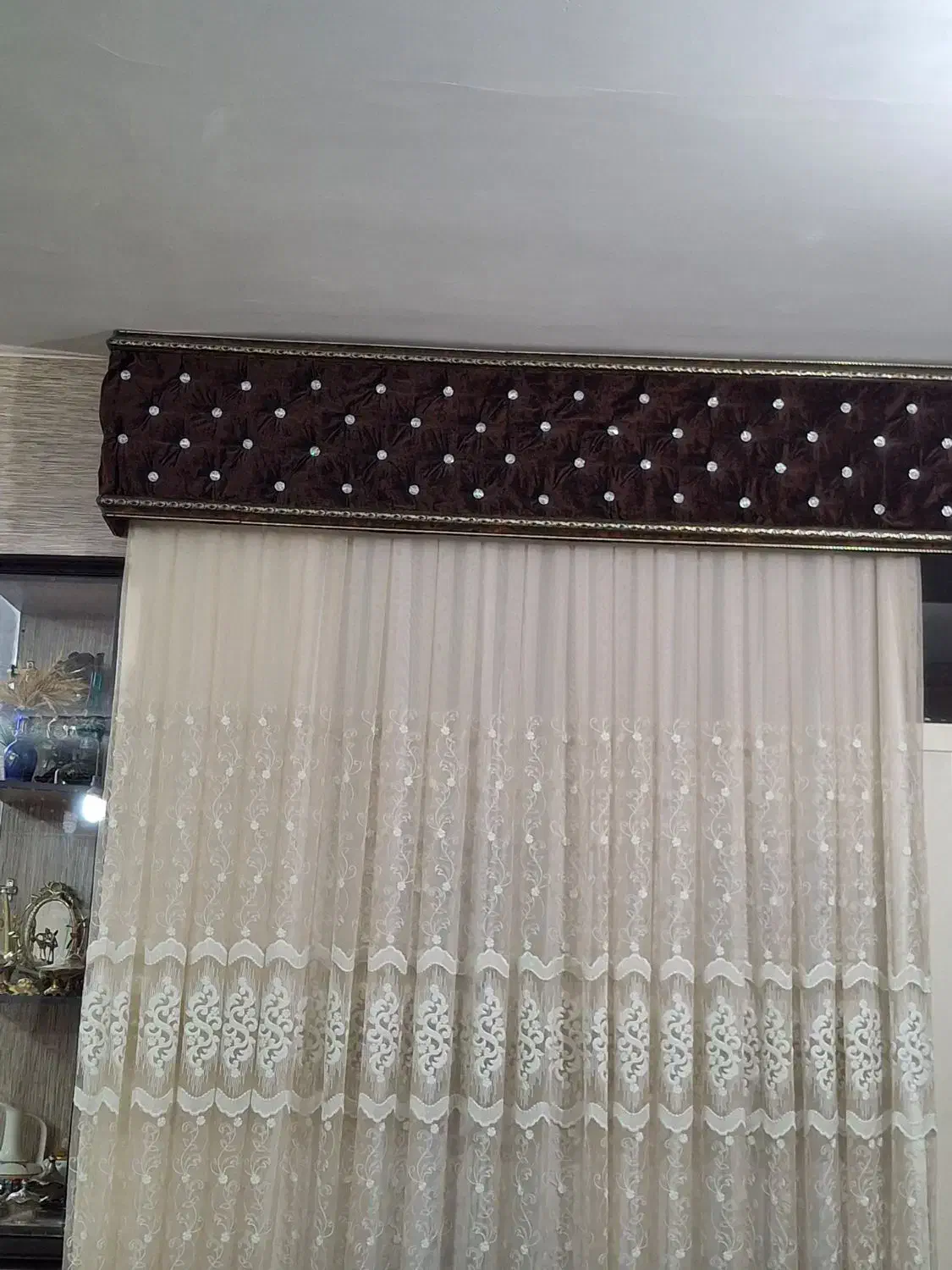 کتیبه مخمل قهوه ای|پرده، رانر، رومیزی|قم, شهر قائم|دیوار