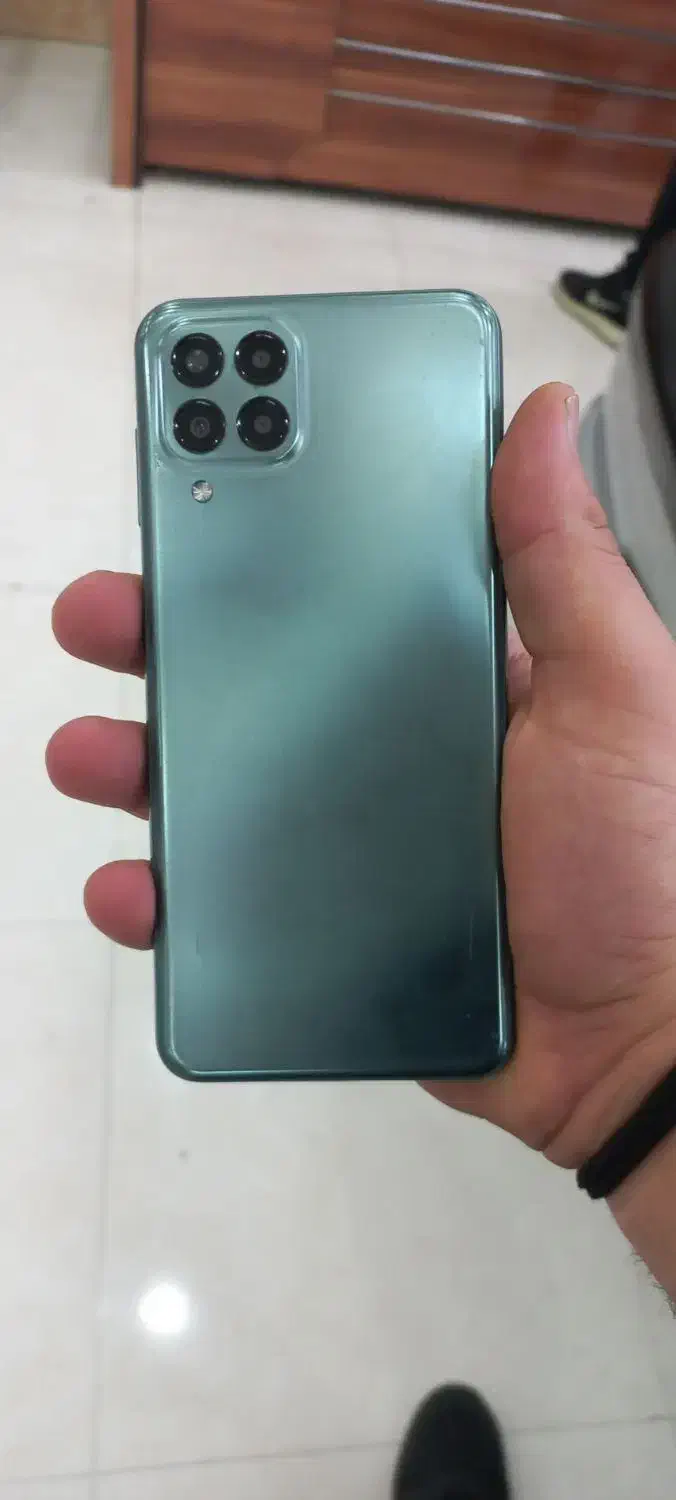 M33 128|موبایل|مراغه, |دیوار