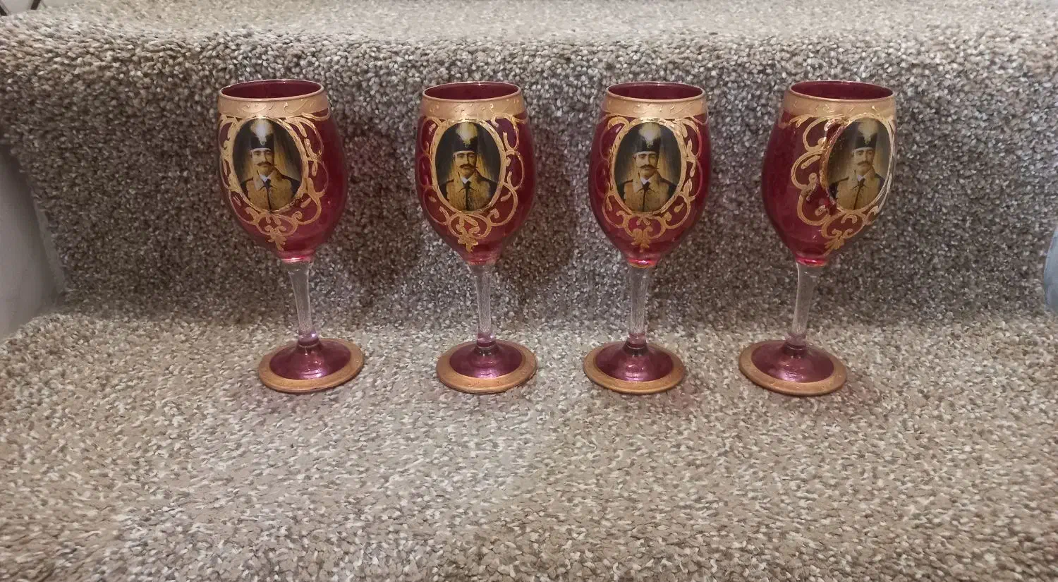 جام|ظروف سرو و پذیرایی|قم, مسجد امام حسن|دیوار