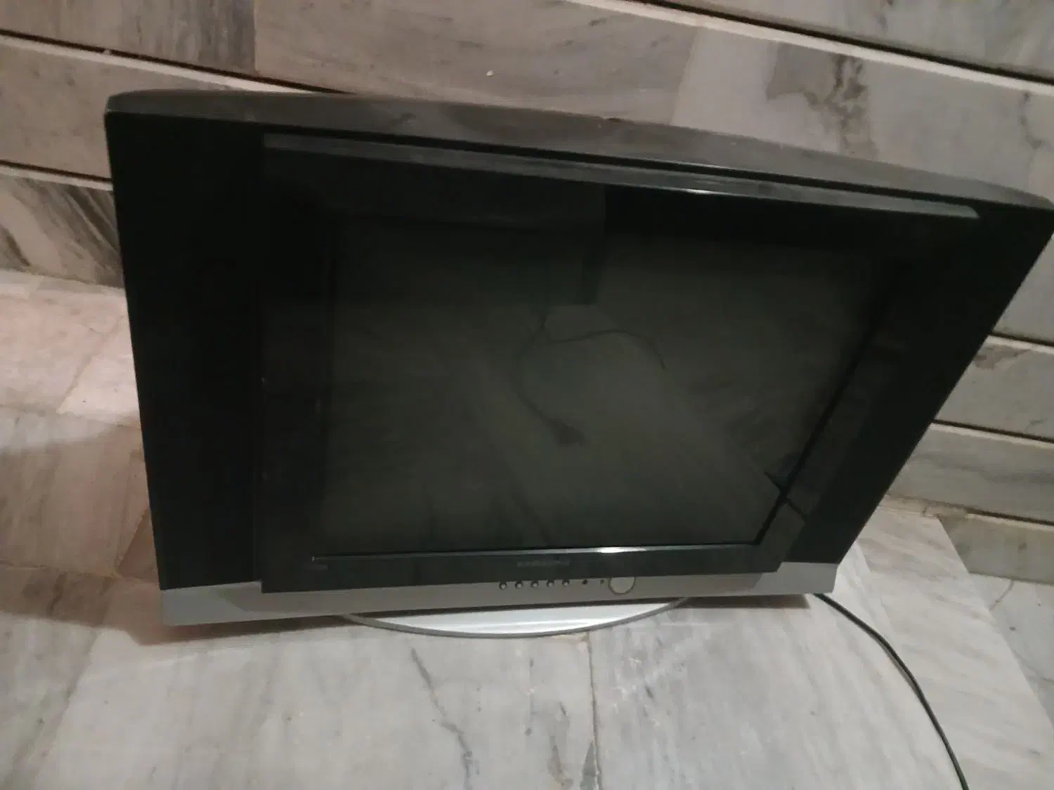 تلویزیون|تلویزیون و پروژکتور|دلیجان, |دیوار