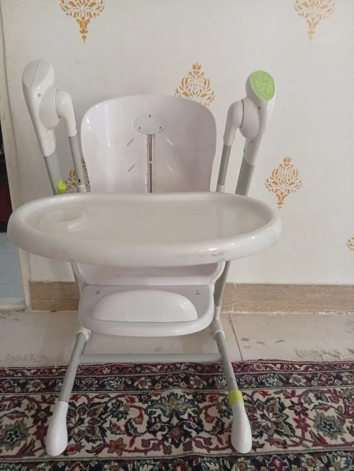 میز غذا کودک|میز و صندلی غذاخوری|خرم‌آباد, |دیوار