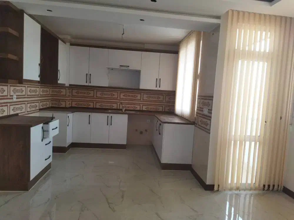 آپارتمان ۷۵ متری خیابان چمران/فلکه لاله|فروش آپارتمان|اصفهان, دوطفلان|دیوار