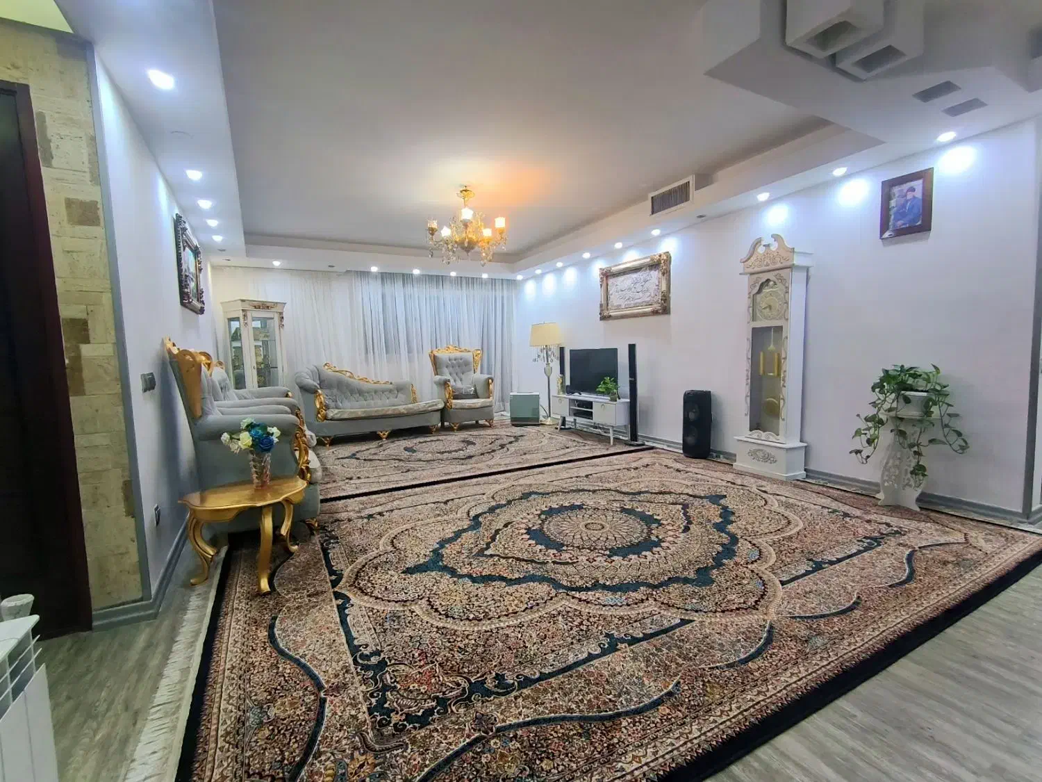 ۱۱۷متری حجاب۵۲ طبقه همکف غرق نور|فروش آپارتمان|مشهد, شاهد (شهرک غرب)|دیوار