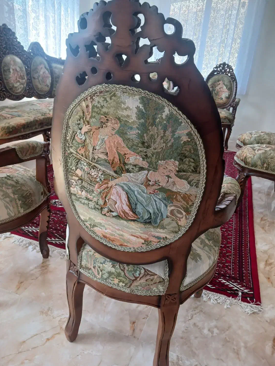 مبل انتیک و قدیمی وپارچه طرح لیلی مجنون|مبلمان خانگی و میز عسلی|تهران, منیریه|دیوار