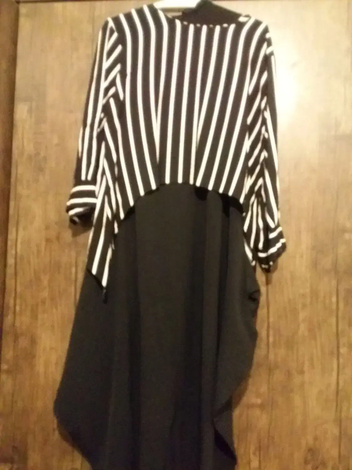 مانتو  بلند|لباس|مشهد, پنجتن|دیوار