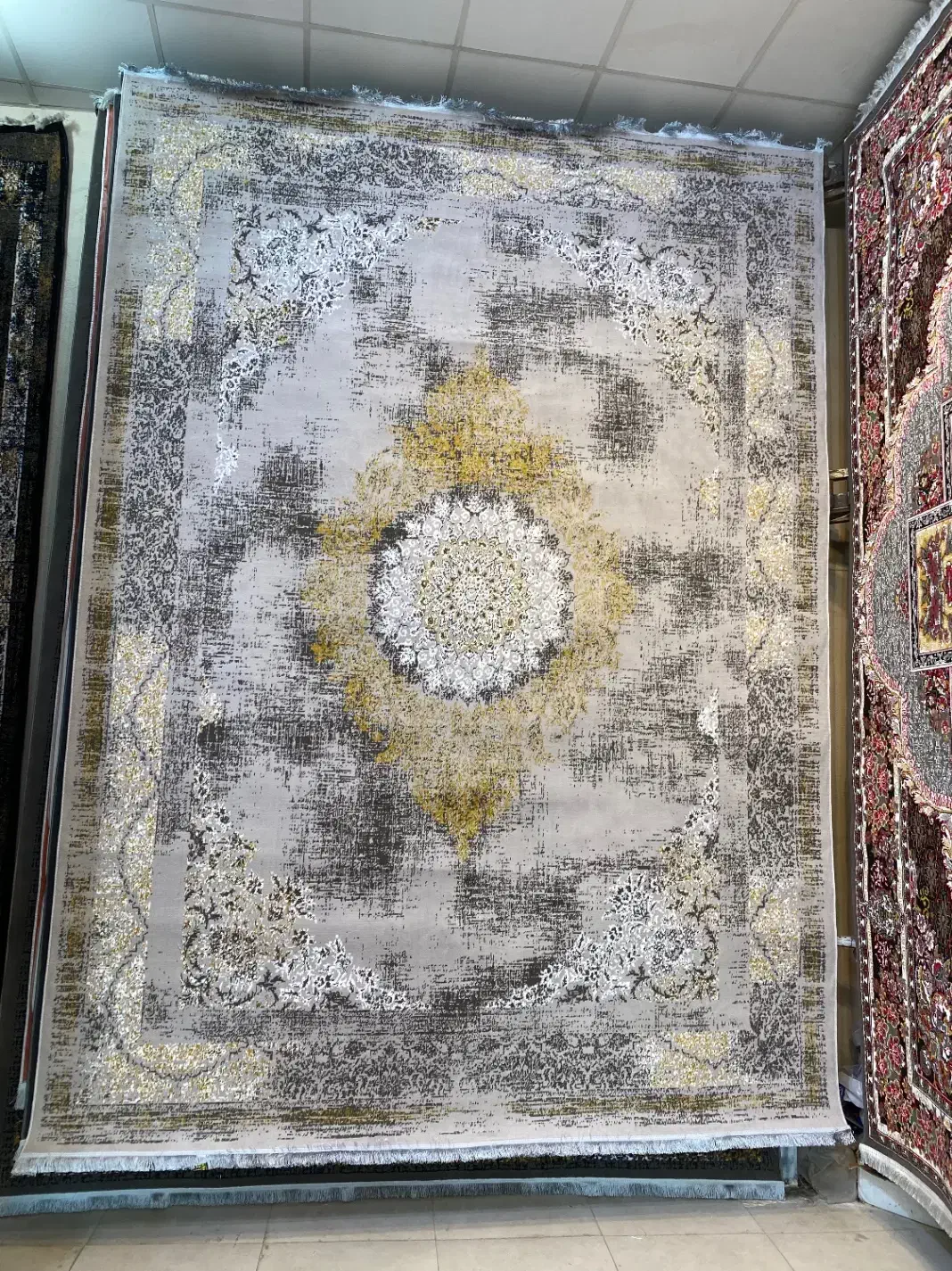 فرش طاق بستان|فرش|کرمانشاه, |دیوار