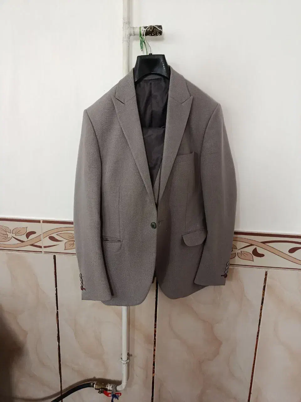 کت و شلوار|لباس|سرپل ذهاب, |دیوار