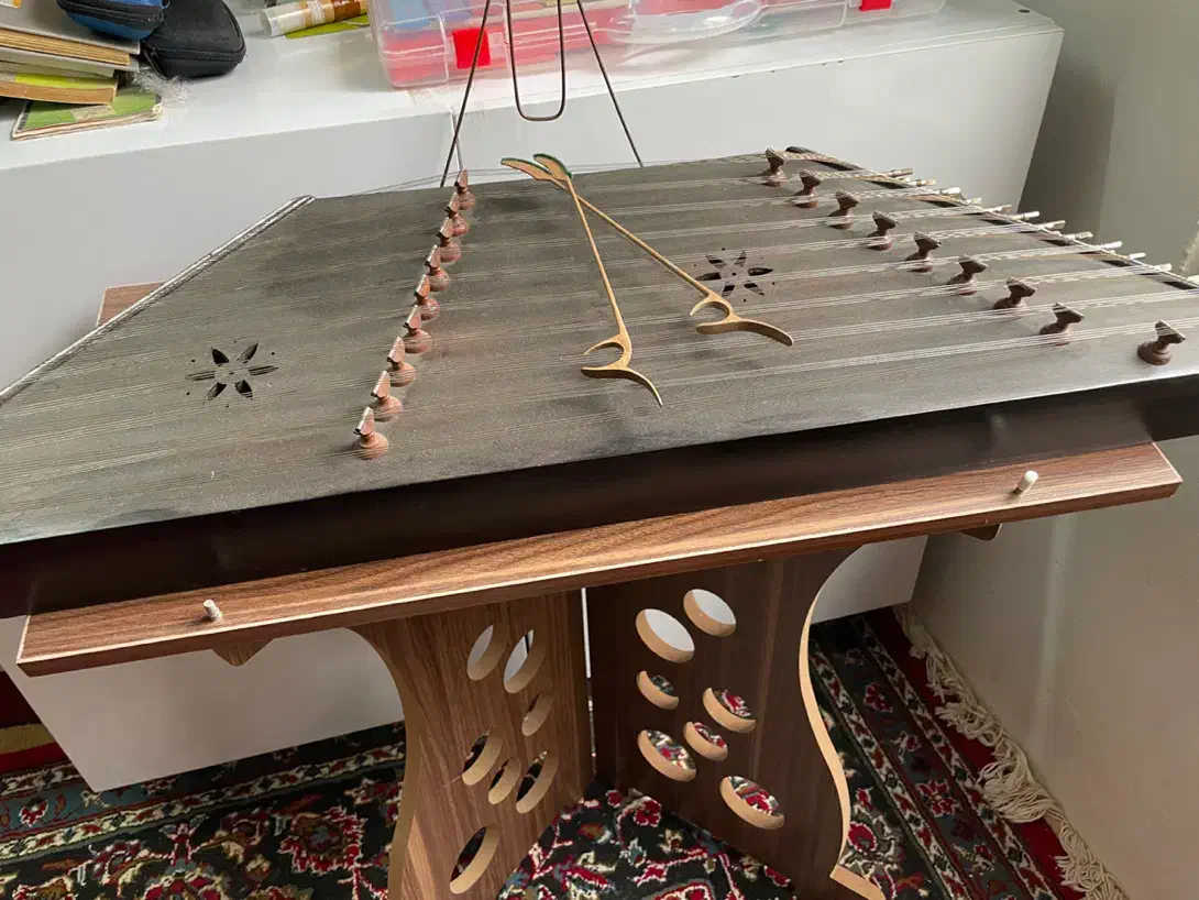 سنتور باپایه|سازهای سنتی|بابلسر, |دیوار