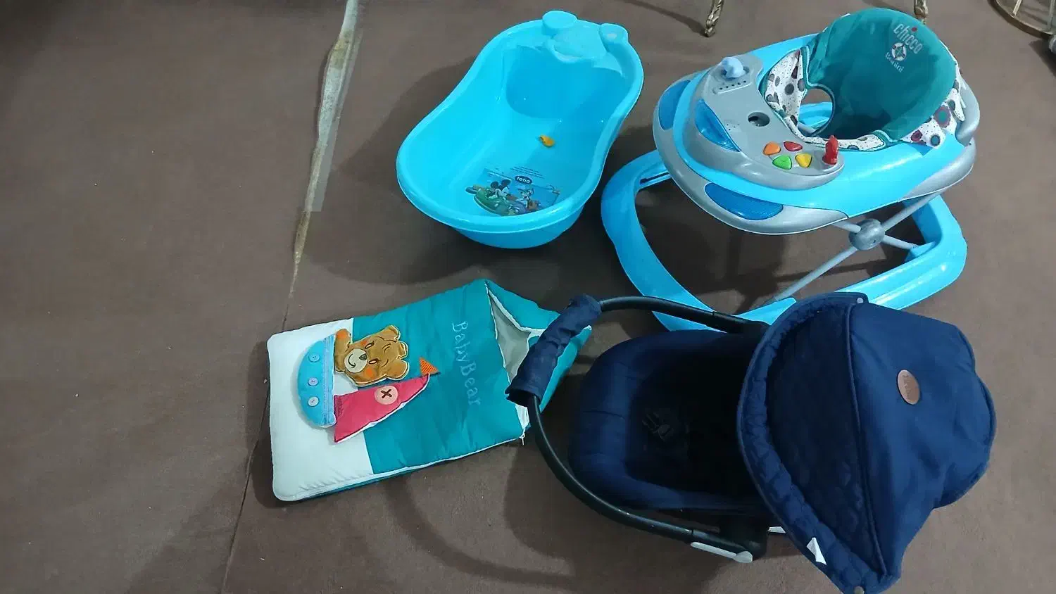 وسایل نوزاد|کالسکه و لوازم جانبی|حسین آباد, |دیوار