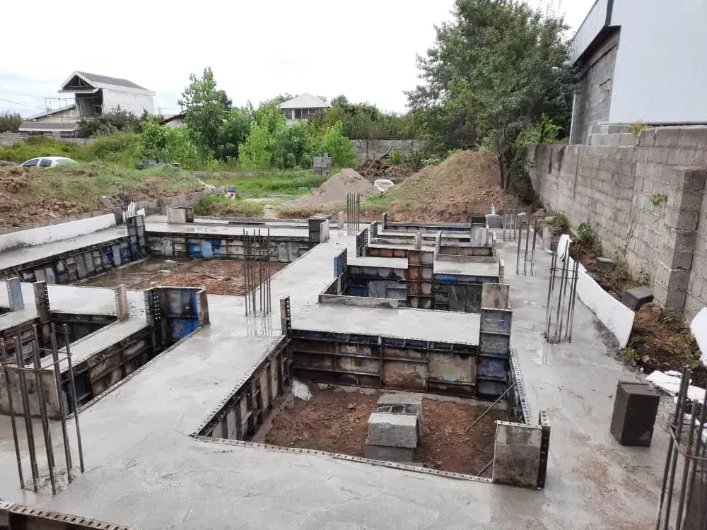 آرماتور بندی و قالب بندی و پیمانکاری|خدمات پیشه و مهارت|کیاشهر, |دیوار