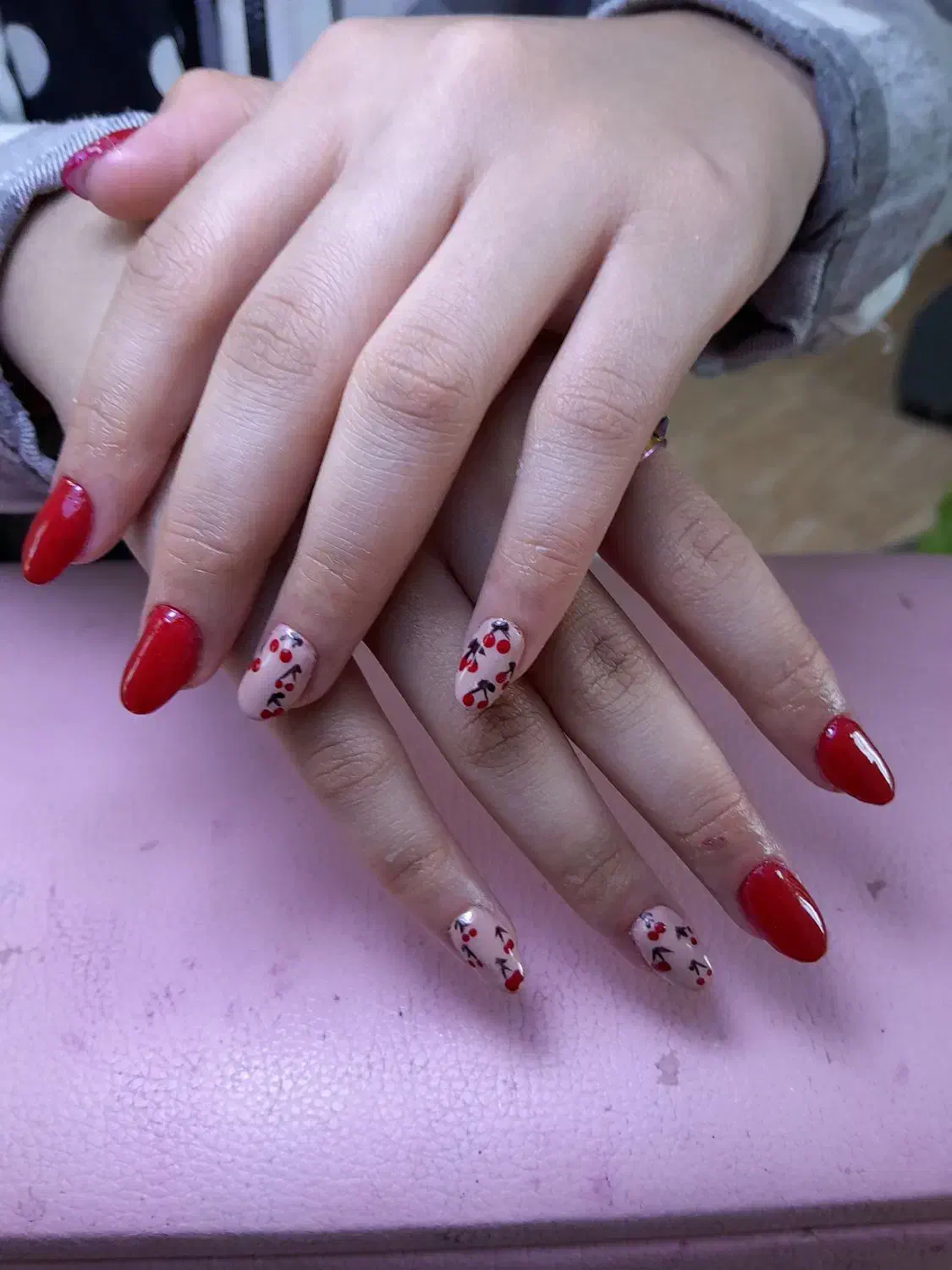 سلام خدمات ناخن تخفیف فقط واسه ابان ماهی ها|خدمات آرایشگری و زیبایی|زرند, |دیوار