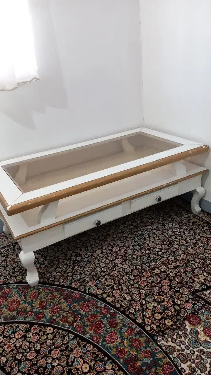 میز عسلی بزرگ دو طبقه|مبلمان خانگی و میز عسلی|خرم‌آباد, |دیوار