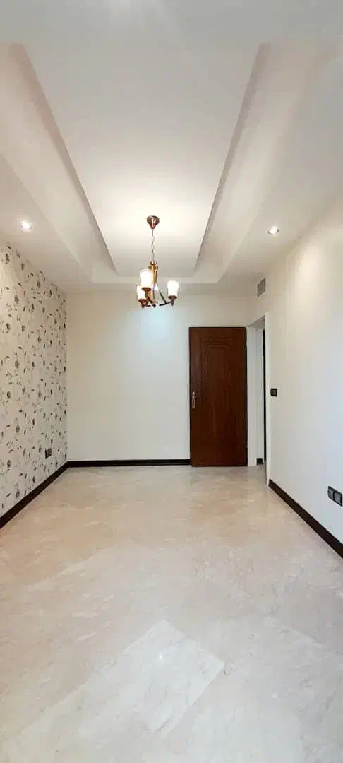 گلچینی از بهترینها چسب پارک فول تخلیه شیک۸۵متر