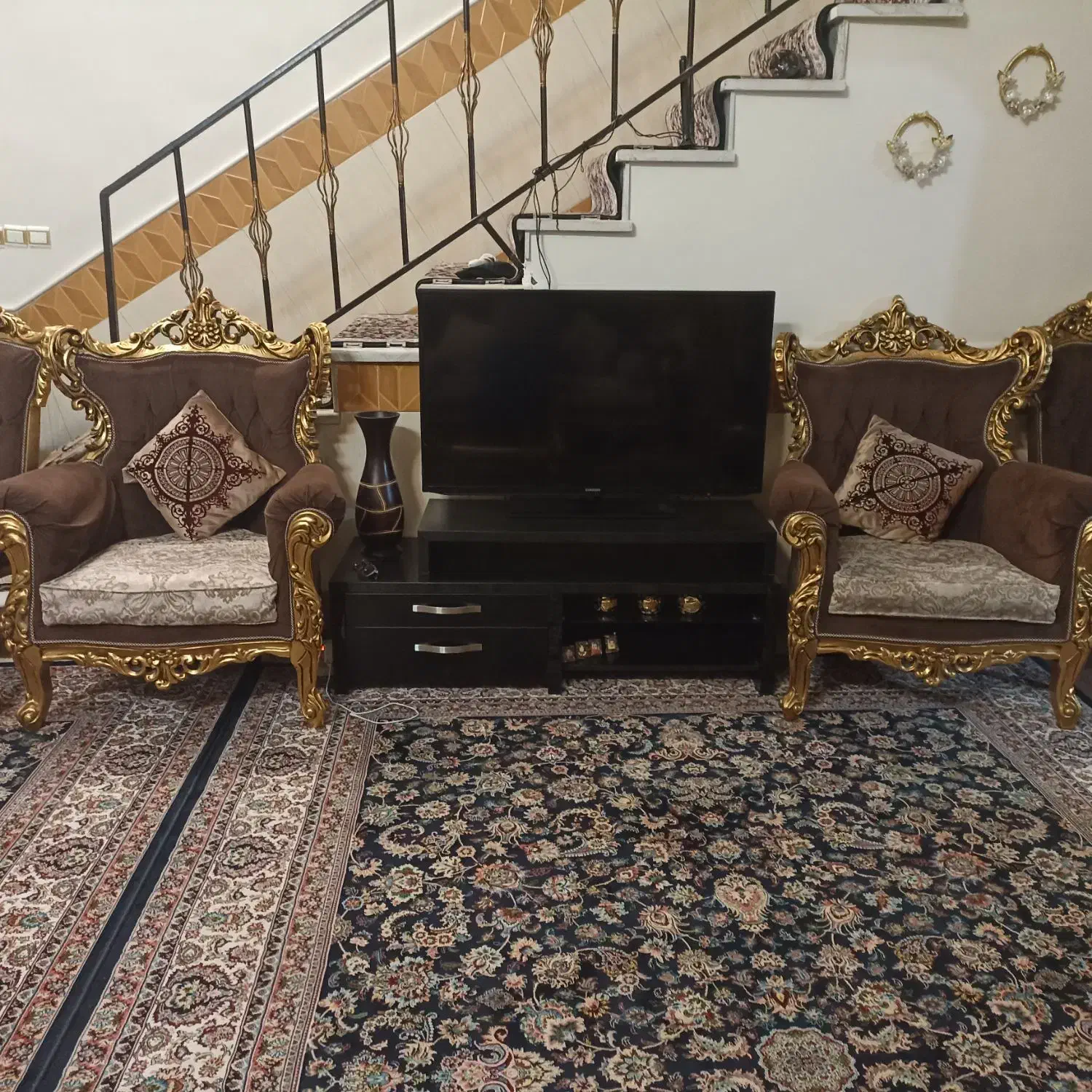 سرویس کامل مبلمان و نهارخوری|مبلمان خانگی و میز عسلی|قم, سراجه|دیوار