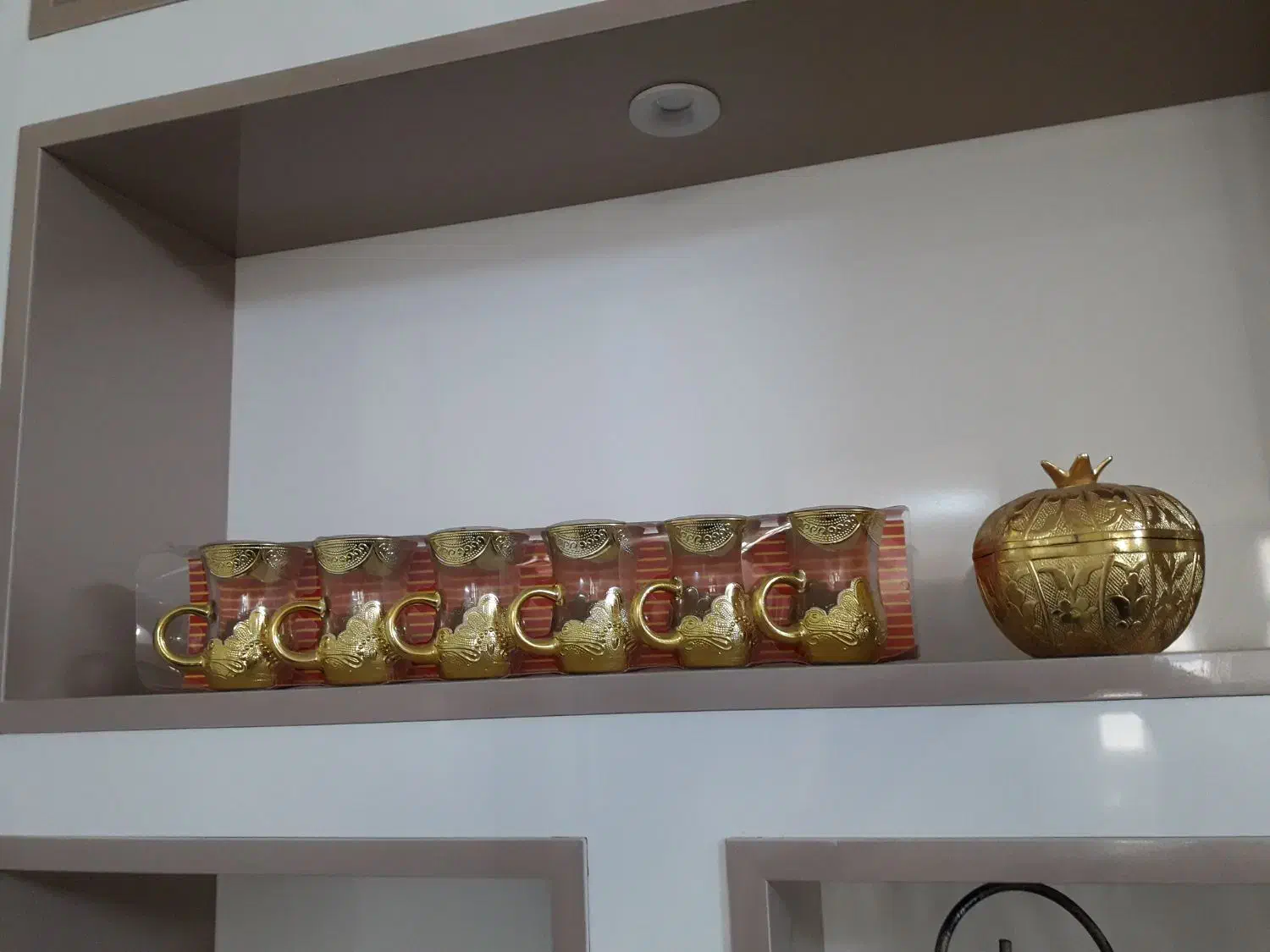 استکان|آب‌چکان و نظم‌دهنده ظروف|اراک, |دیوار