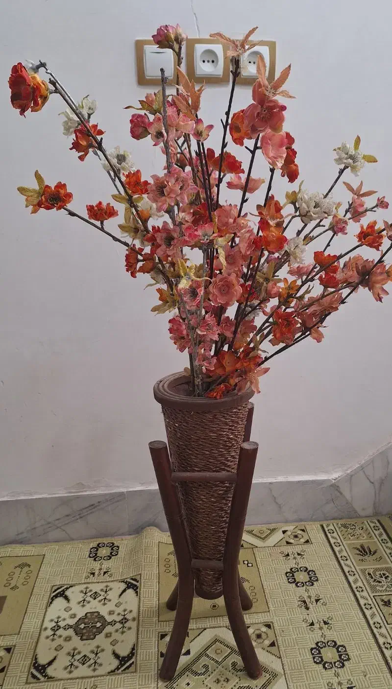 گل و گلدان|گل مصنوعی|کرمانشاه, |دیوار