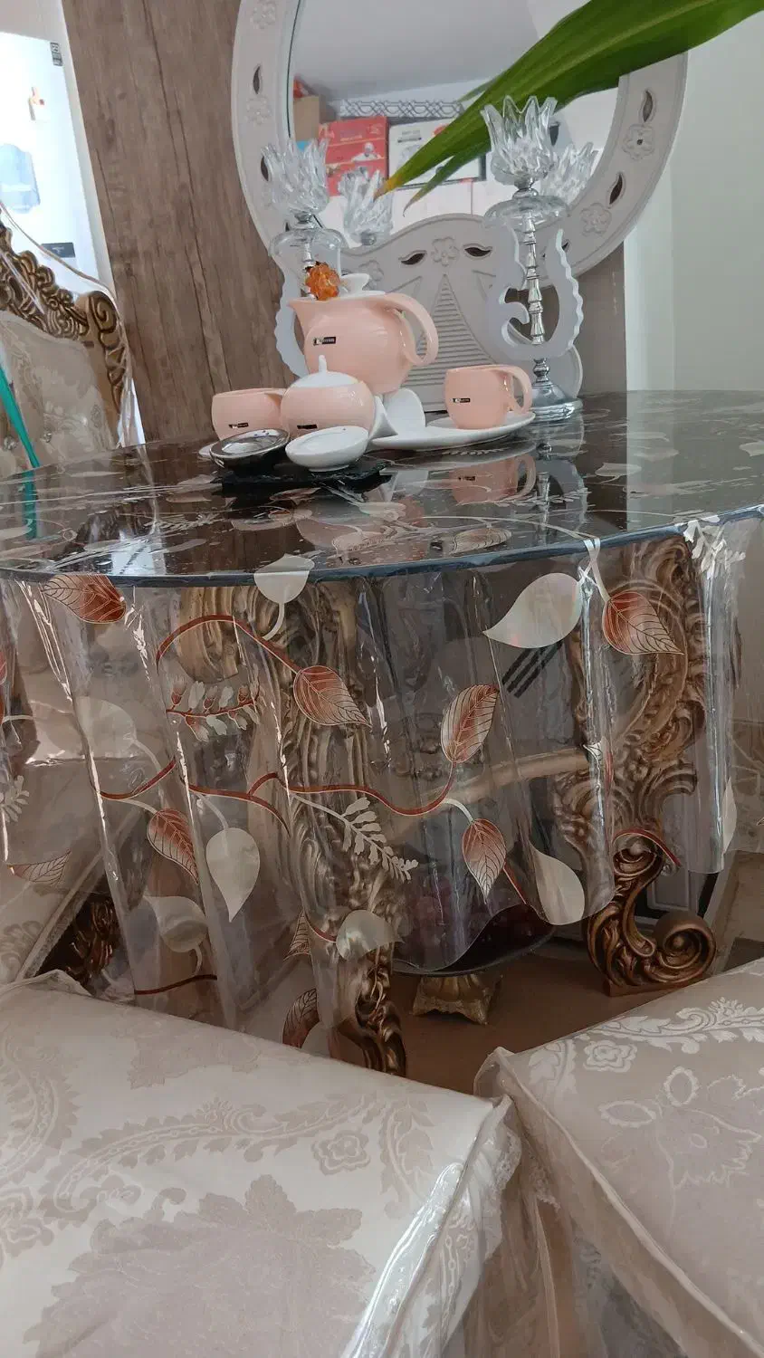 میزغذاخوری|میز و صندلی غذاخوری|برخوار, |دیوار