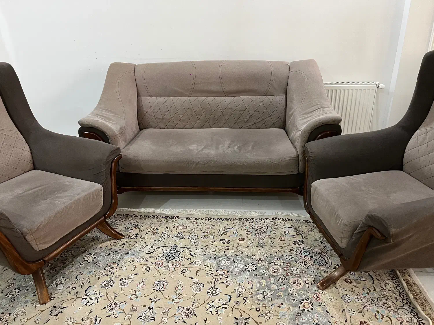 نیم ست مبلمان راحتی|مبلمان خانگی و میز عسلی|مشهد, سید رضی|دیوار