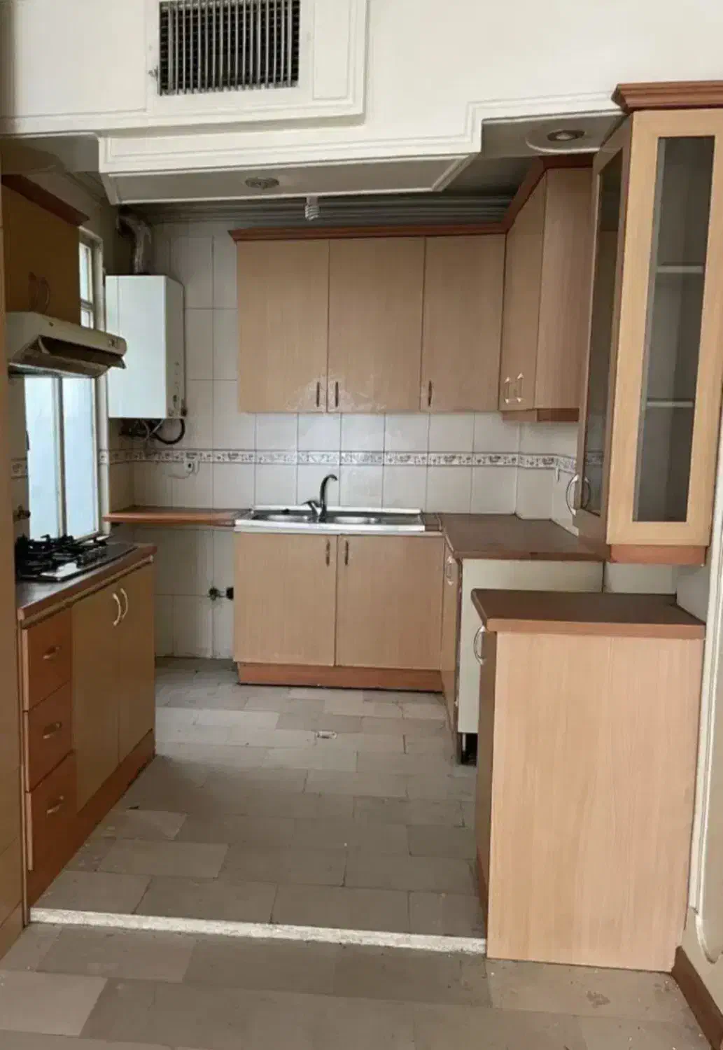 آپارتمان ۵۰ متری / میدان یک نارمک