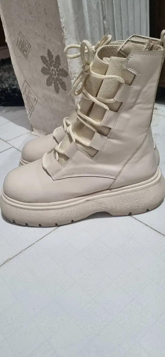 نیم بوت سایز ۳۹درحدنو|کیف، کفش، کمربند|مشهد, تربیت (صدف)|دیوار