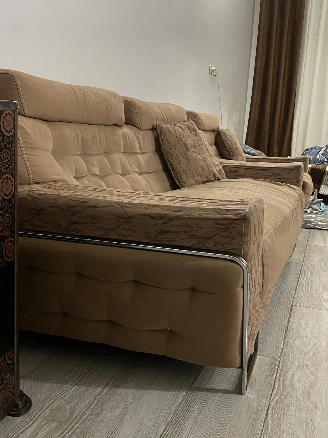 مبل راحتی چستر|مبلمان خانگی و میز عسلی|قم, مهر آباد|دیوار