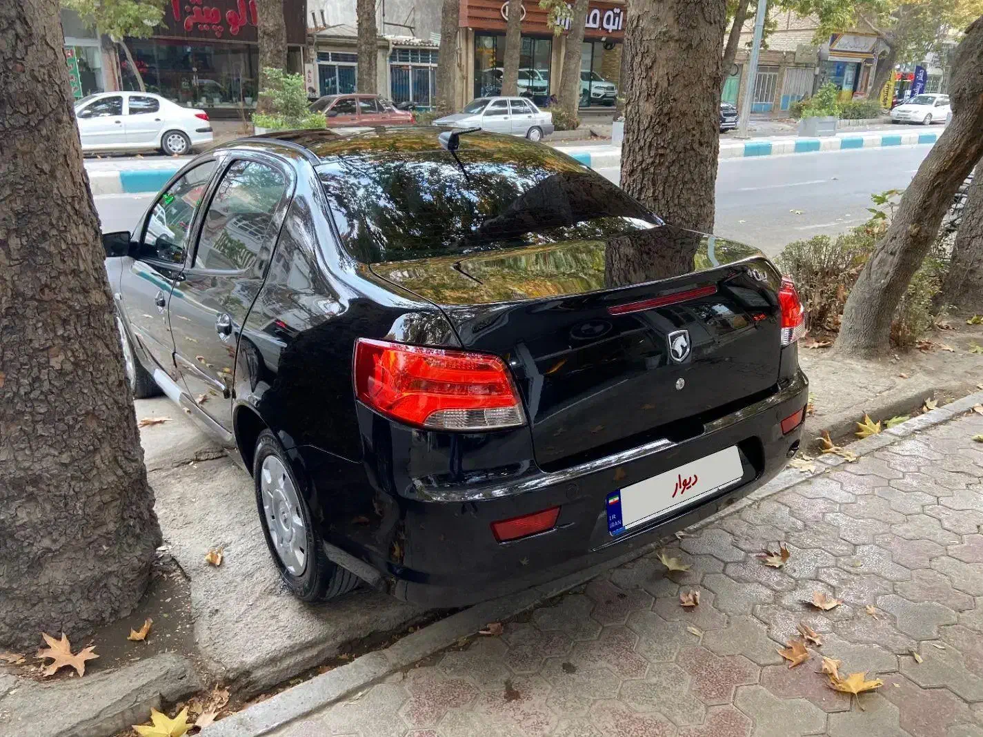 رانا پلاس سقف شیشه ایی ۶دنده|خودرو سواری و وانت|زابل, |دیوار