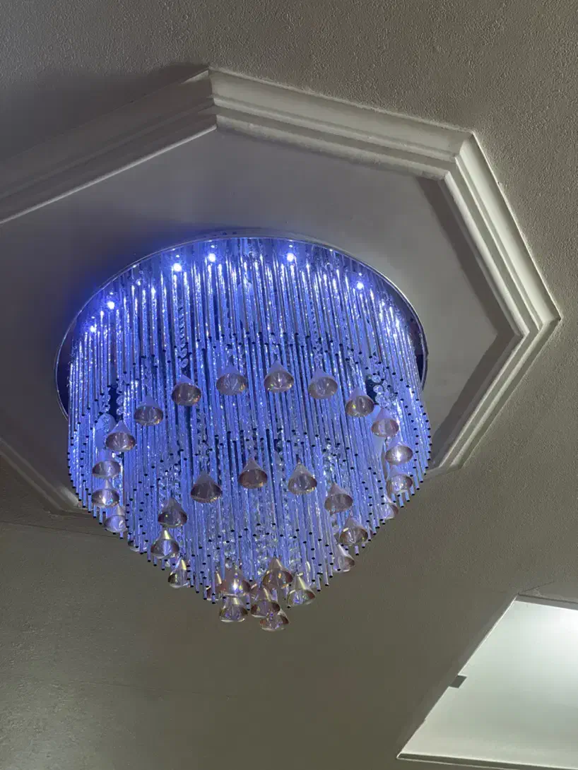 لوستر ریموت دار زیرقیمت|لوستر و چراغ آویز|اراک, |دیوار