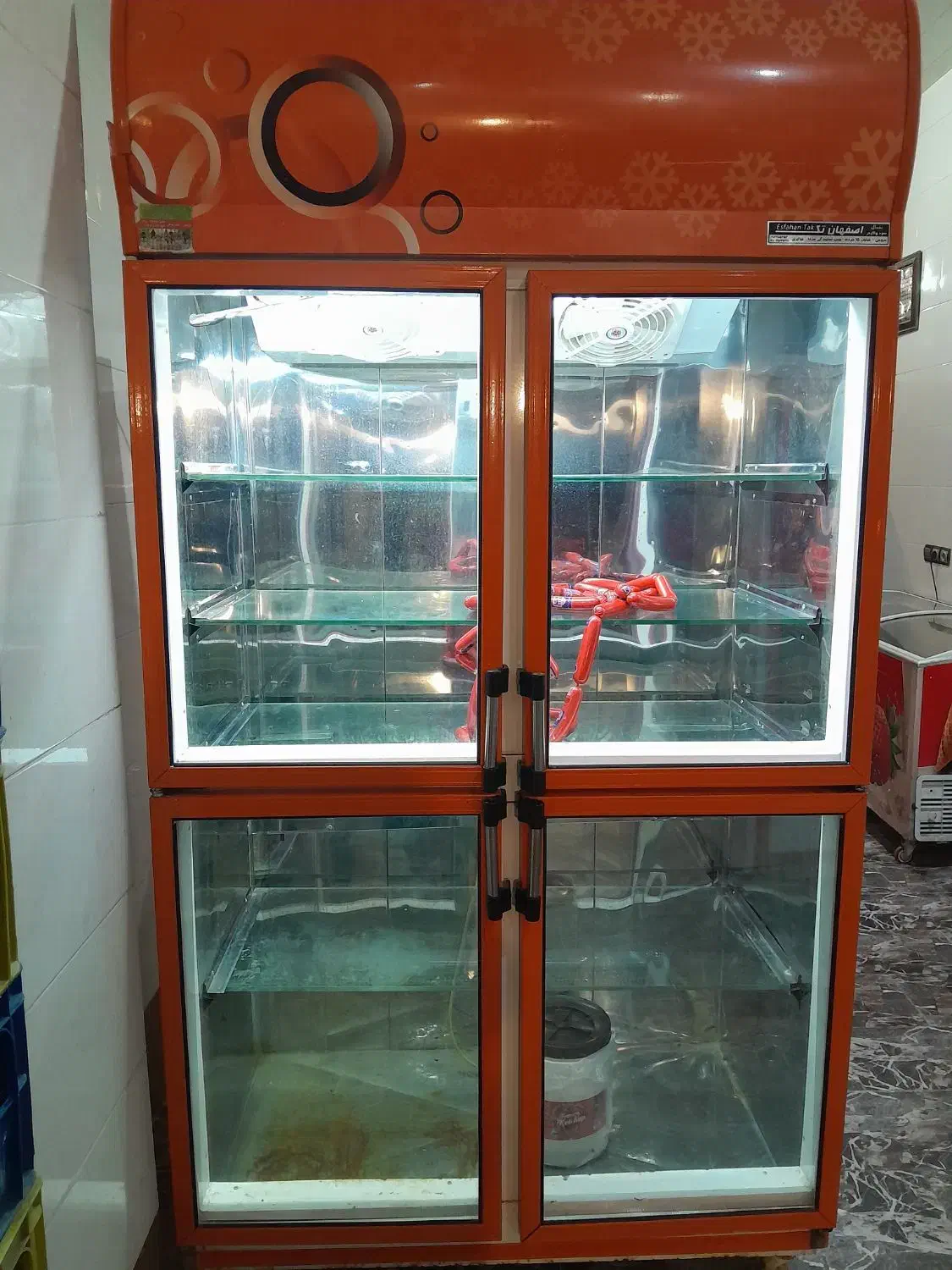 سلام یخچال دودرب کاملا سالم به فروش می رود|یخچال و فریزر|بروجن, |دیوار