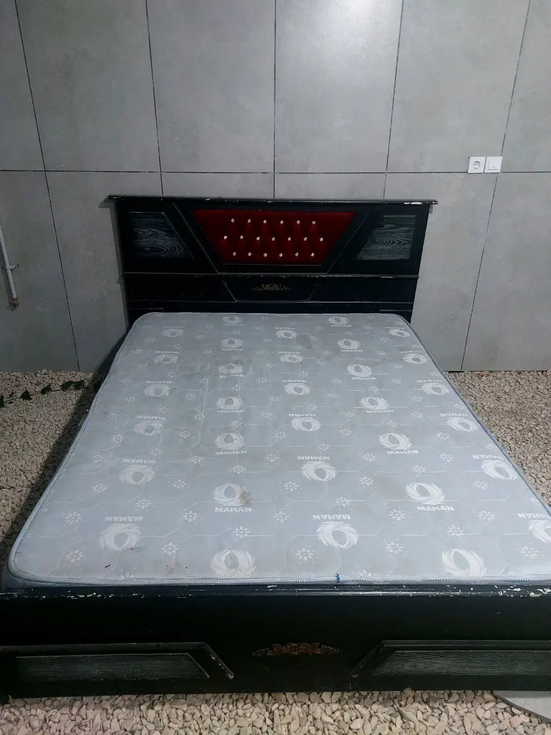 گازفر تخت دونفره،میزتحریرباصندلی|اجاق گاز و لوازم برقی پخت‌وپز|قائم‌شهر, |دیوار