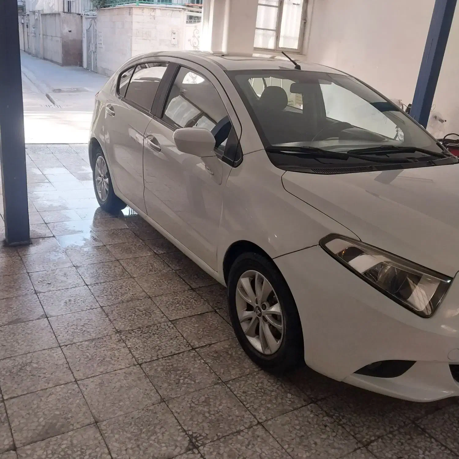 برلیانس H220 اوتومات|خودرو سواری و وانت|تهران, چهارصد دستگاه|دیوار