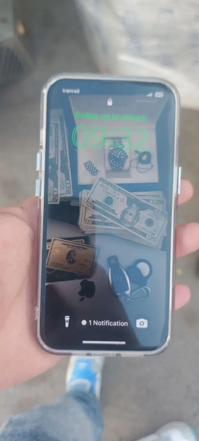 ایفن 13 نرمال در حد 128|موبایل|کرج, مجتمع صنفی صنعتی|دیوار