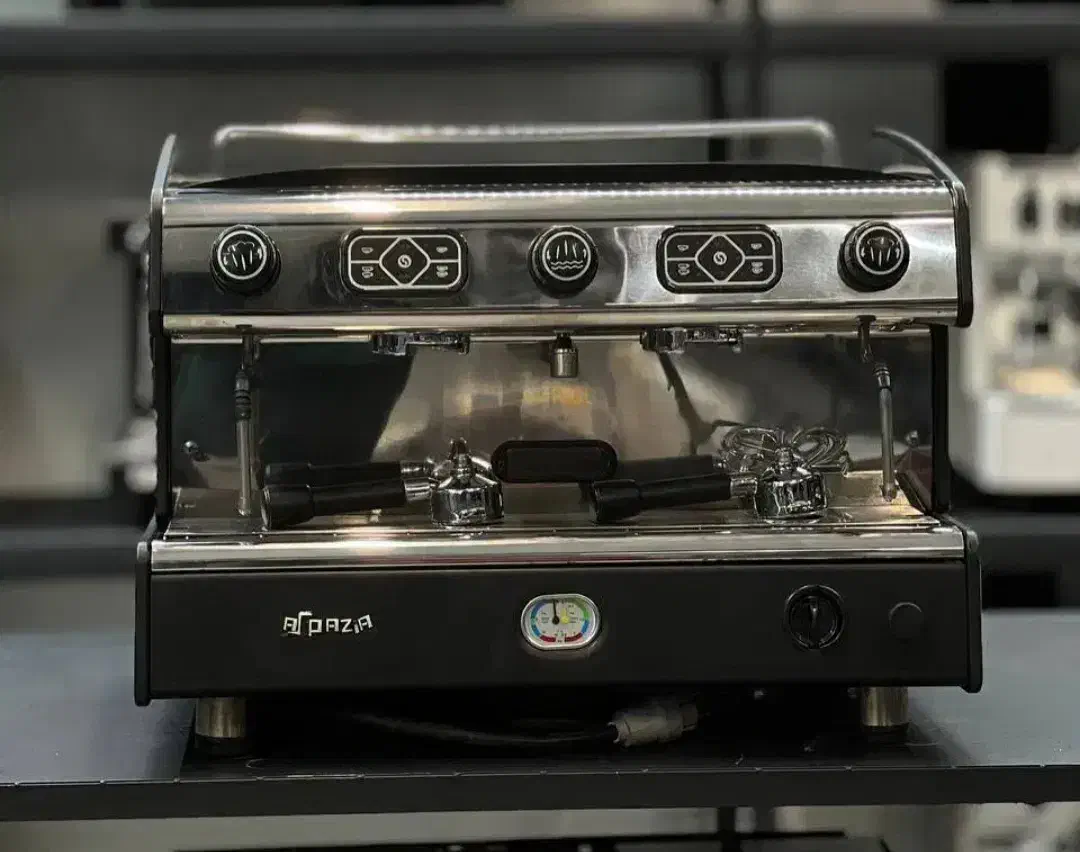 اسپرسوساز ایتالیایی لاسپازیاله تجهیزات کافی شاپ|کافیشاپ و رستوران|مشهد, رستگار|دیوار