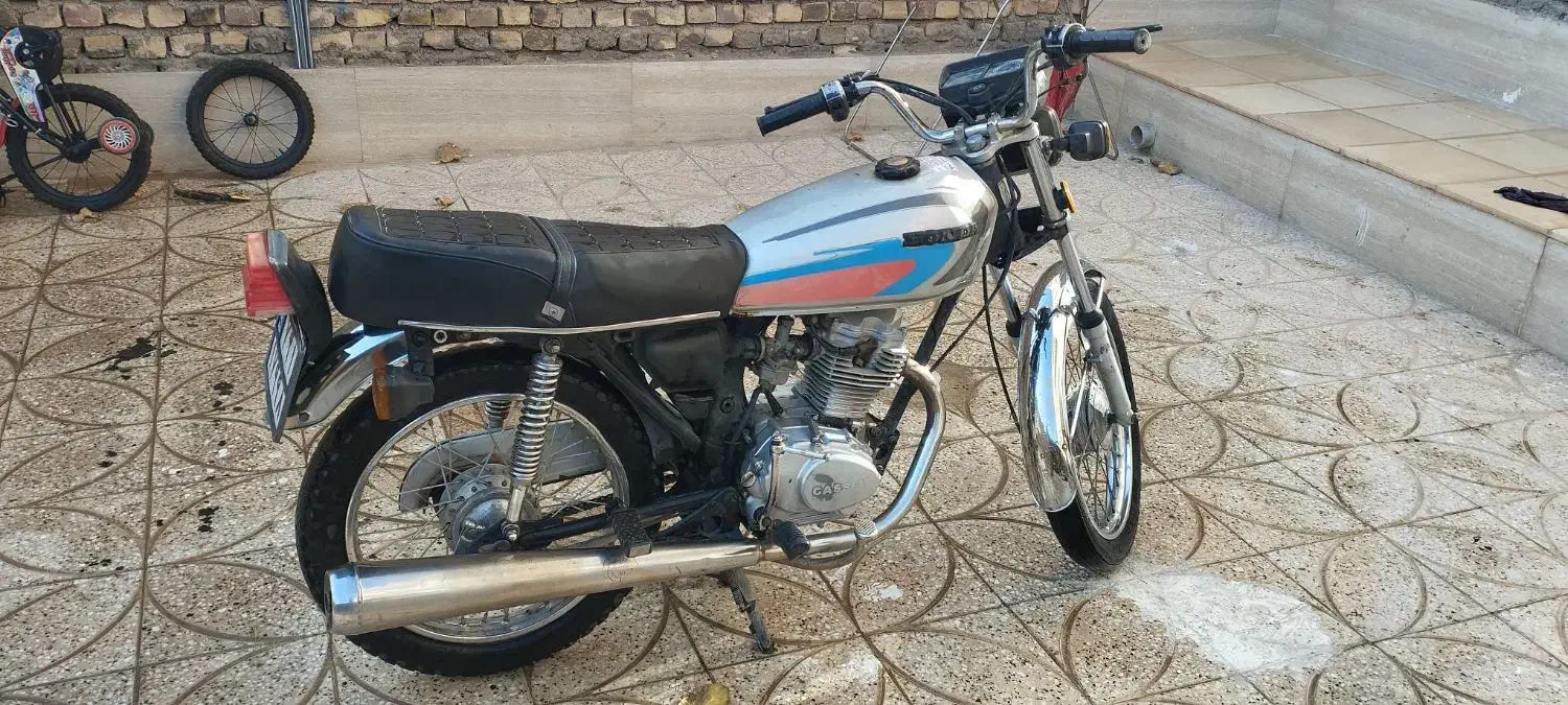 خیلی سالم و مرتب با یکسال بیمه|موتورسیکلت|سرایان, |دیوار