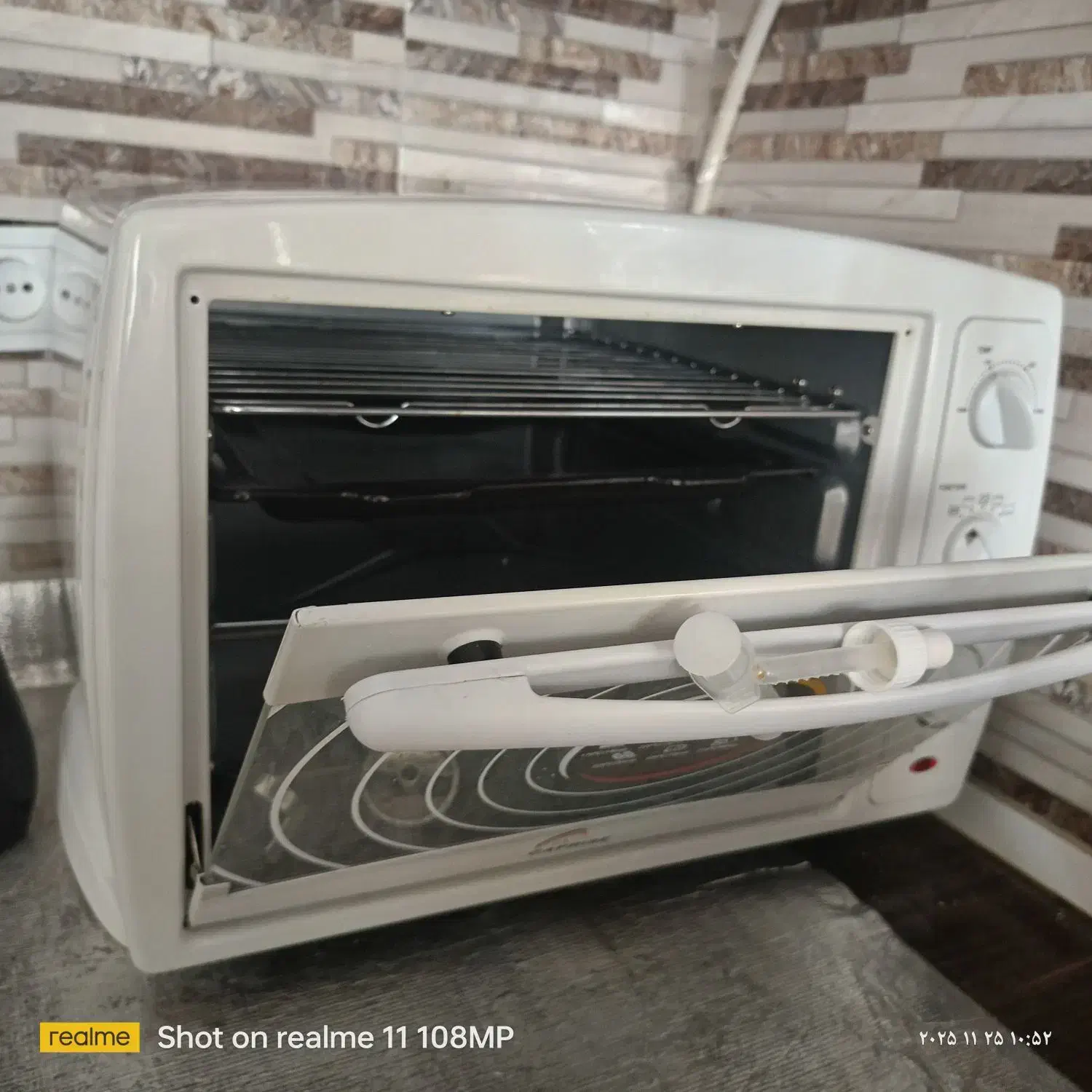 توستروقهوه سازوسرخ کن|سایر لوازم برقی|نیشابور, سرآب کوشک|دیوار