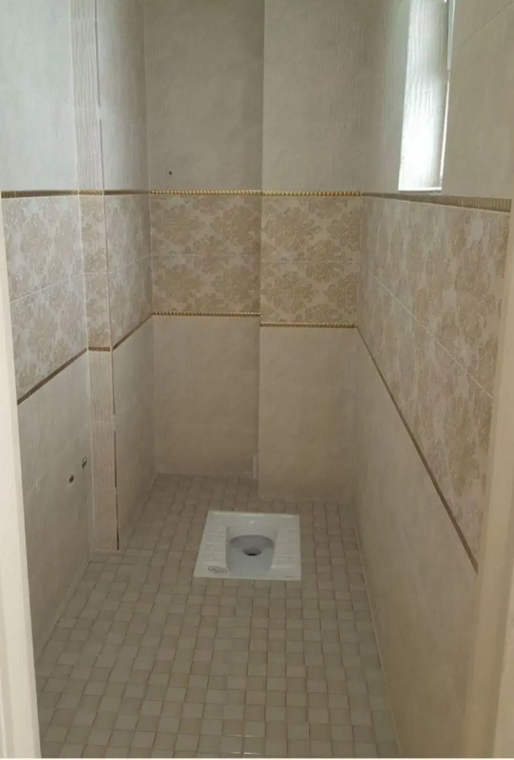 کاشیکار،سرامیک کارباتجربه|خدمات پیشه و مهارت|کرمانشاه, |دیوار