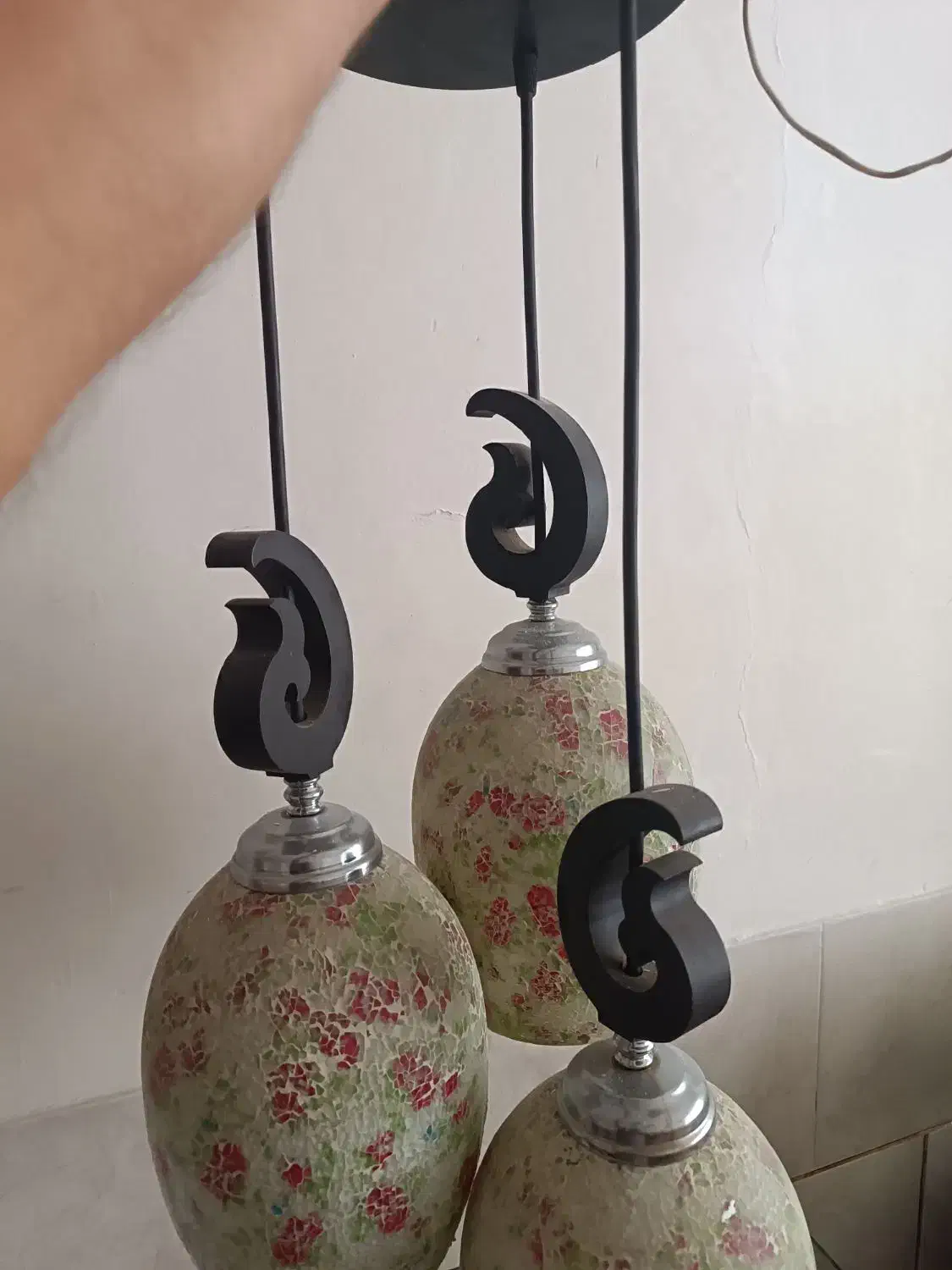 لوستر سه حباب آشپزخانه|لوستر و چراغ آویز|اصفهان, هفتون|دیوار