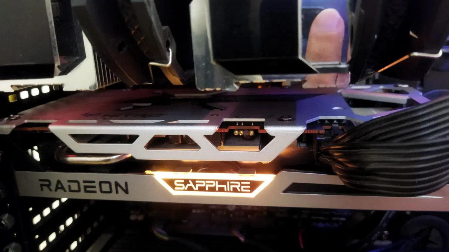 RX 6600 XT Nitro+ Sapphre|قطعات و لوازم جانبی رایانه|گرمی, |دیوار