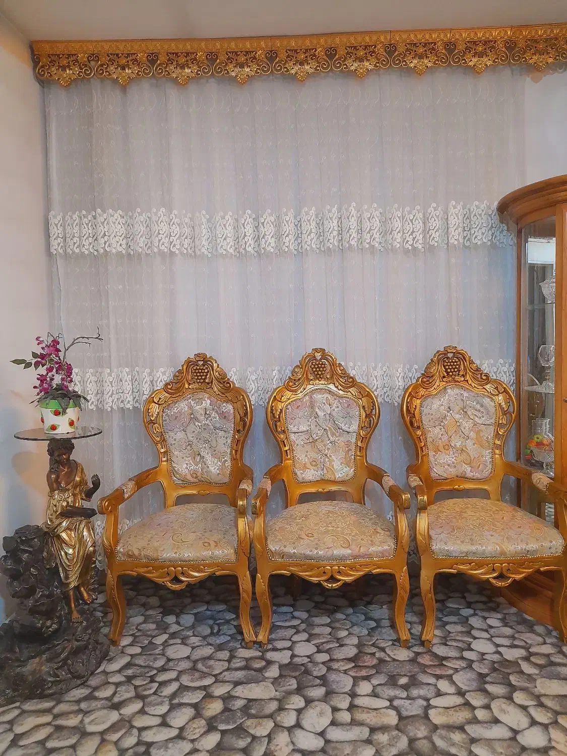 مبل سلطنتی تمام چوب راش منبت کاری شده ۹نفره|مبلمان خانگی و میز عسلی|ری, سیزده آبان|دیوار