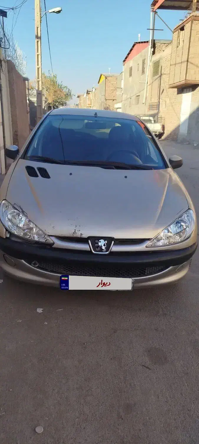 206مدل 82دوررنگ زیربندی همچی سالم بیمه یک سال|خودرو سواری و وانت|کرمان, |دیوار