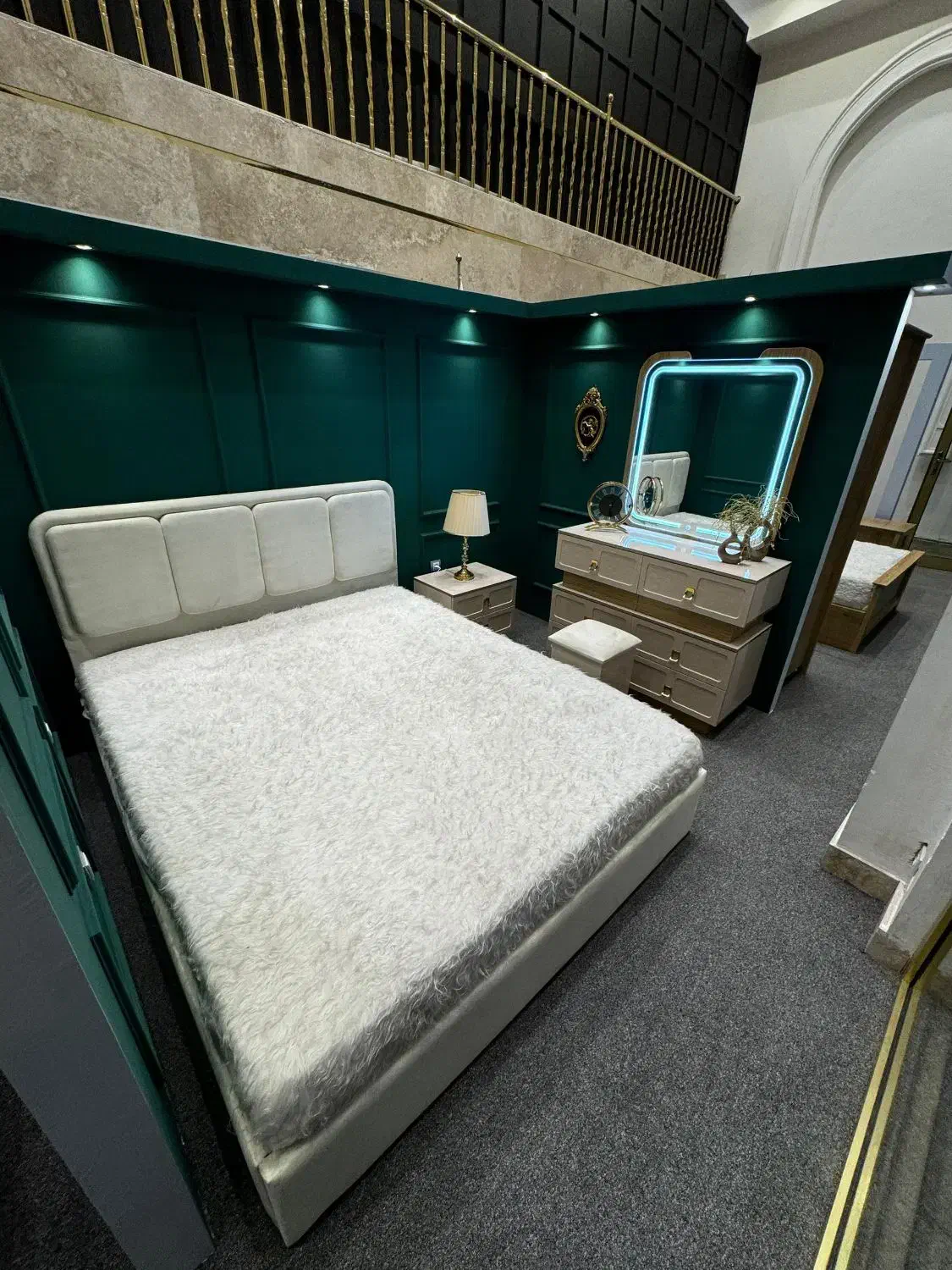 سرویس خواب مینیمال|تخت و سرویس خواب|تبریز, |دیوار