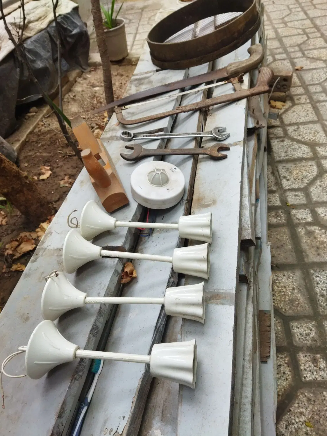 اچار|لامپ و چراغ|گنبد کاووس, |دیوار
